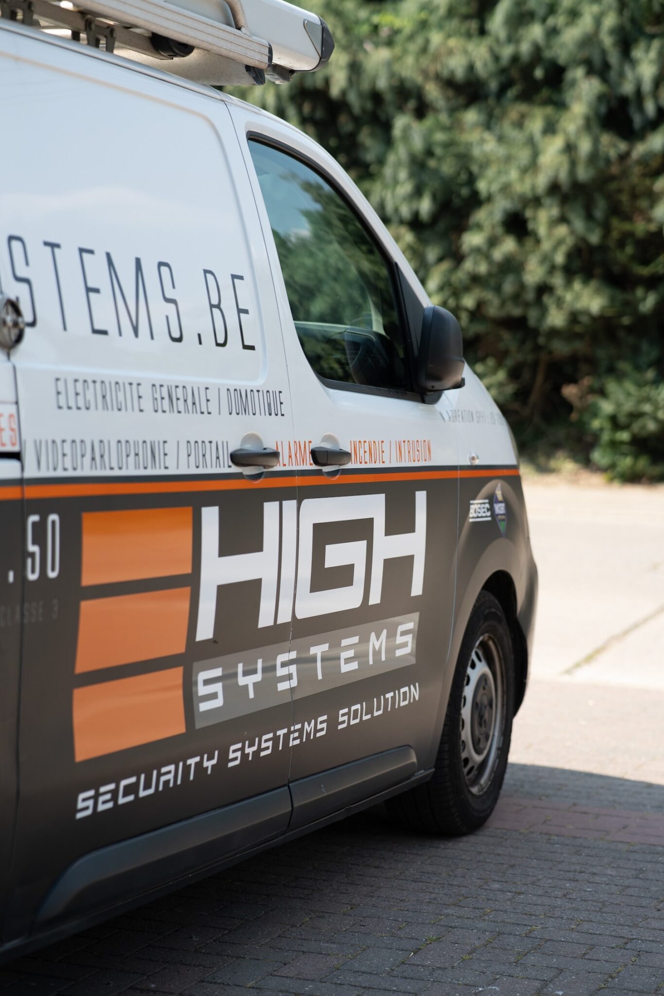 Installation et maintenance de systèmes de sécurité | High Systems